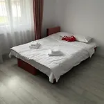 Apartment Lad Petite Maison Craiova