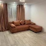 Apartment Lad Petite Maison Craiova