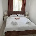 Lad Petite Maison *