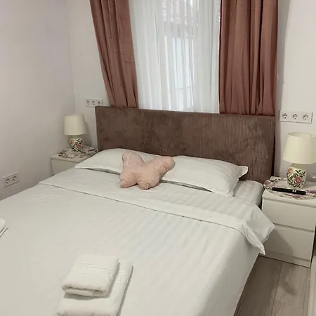 Lad Petite Maison