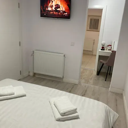 Апартамент Lad Petite Maison - Free Privat Parking - *