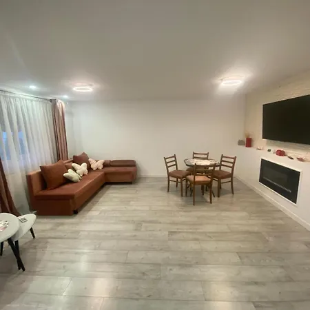 Lad Petite Maison - Free Privat Parking - * Крайова