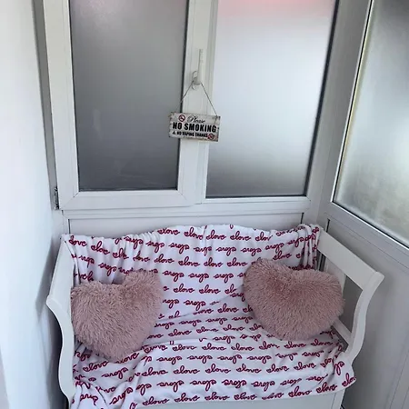 Lad Petite Maison - Free Privat Parking -