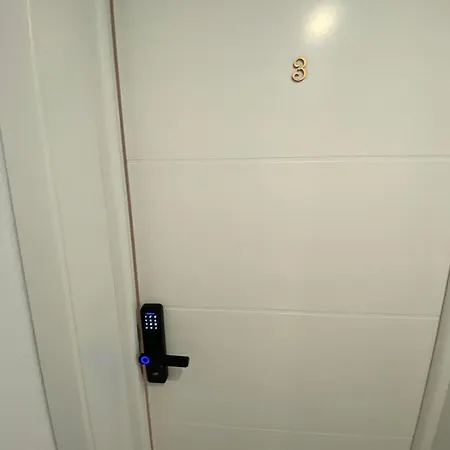 Апартамент Lad Petite Maison - Free Privat Parking -